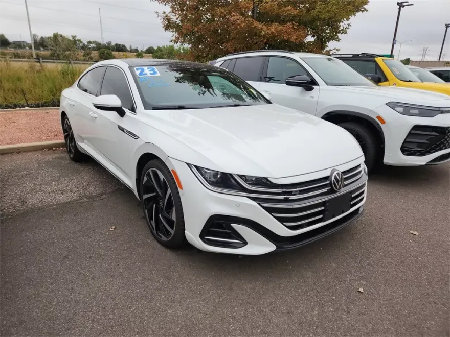 2023 Volkswagen Arteon SEL Premium R-Line photo 1