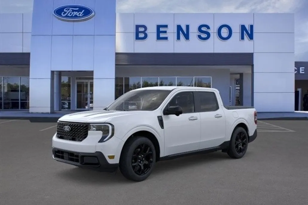 2025 Ford Maverick Lariat photo 1