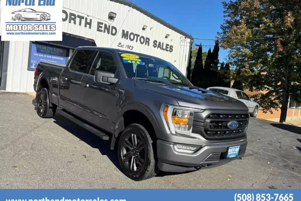 2023 Ford F-150 XLT photo 1