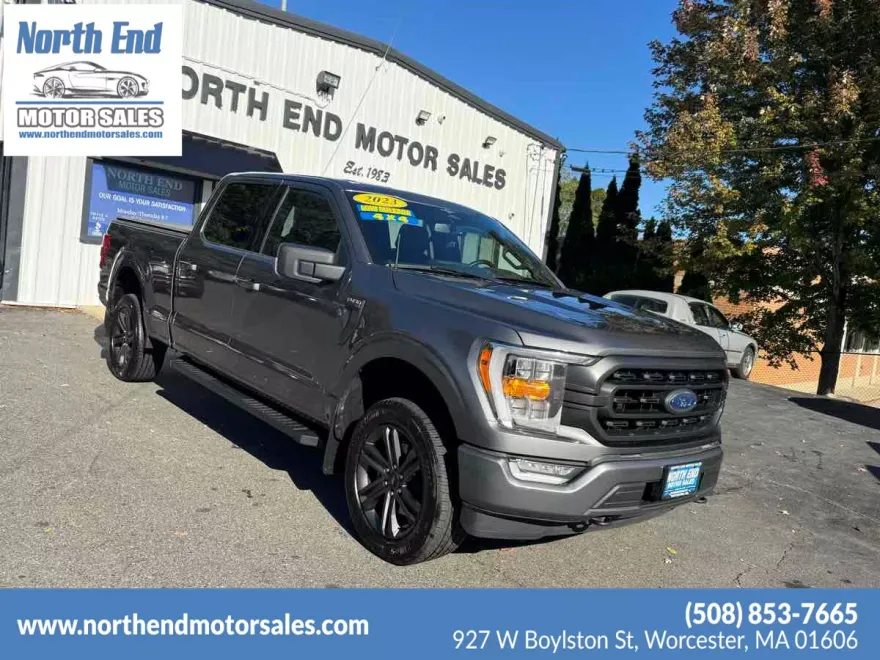 2023 Ford F-150 XLT photo 1
