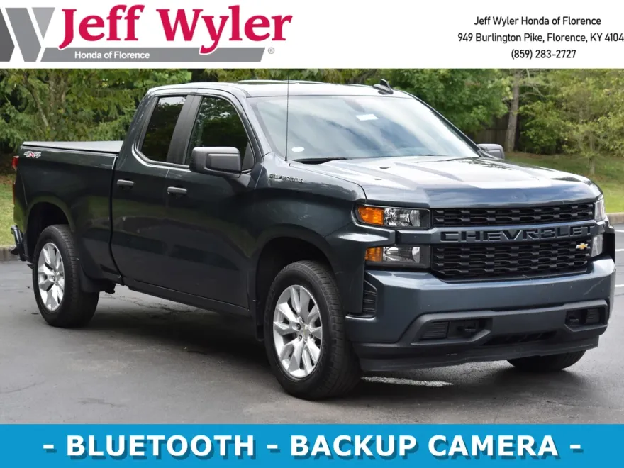 2020 Chevrolet Silverado 1500 Custom photo 1
