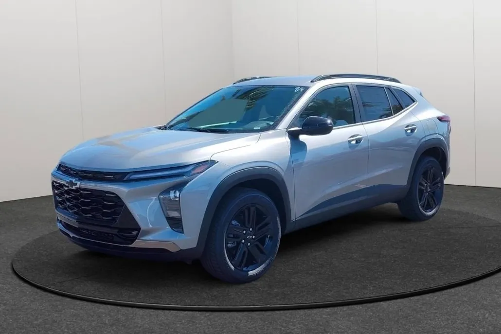 2026 Chevrolet Trax ACTIV photo 1