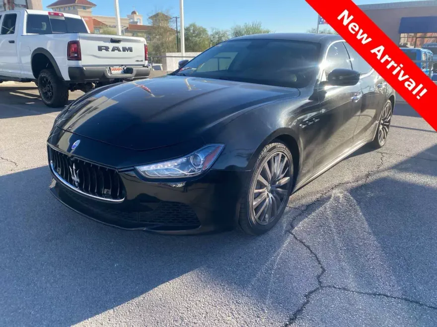 2017 Maserati Ghibli photo 1