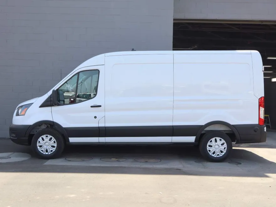 2025 Ford Transit photo 1