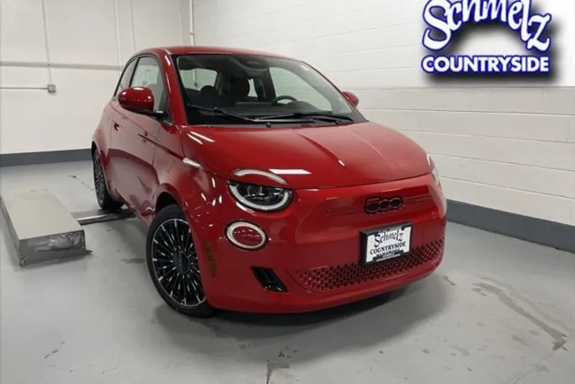 2024 Fiat 500e Red photo 1