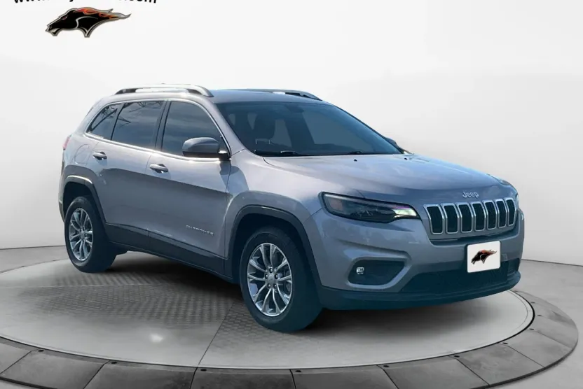 2019 Jeep Cherokee Latitude photo 1