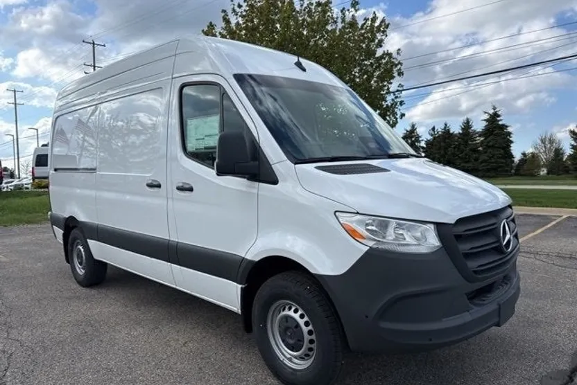 2025 Mercedes Benz Sprinter Cargo Van 2500 Standard Roof photo 1