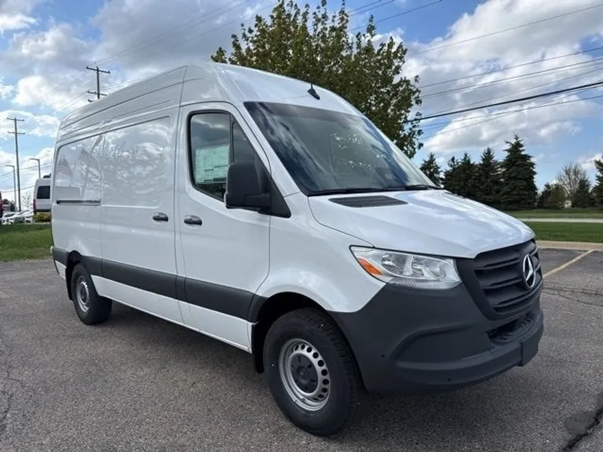 2025 Mercedes Benz Sprinter Cargo Van 2500 Standard Roof photo 1