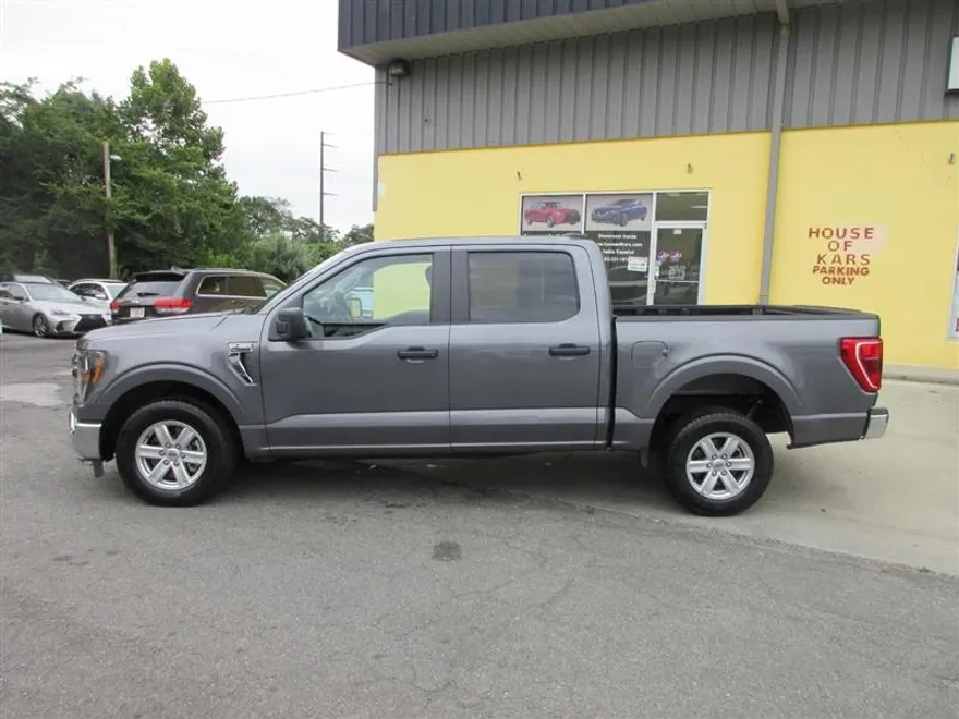2023 Ford F-150 XLT photo 1