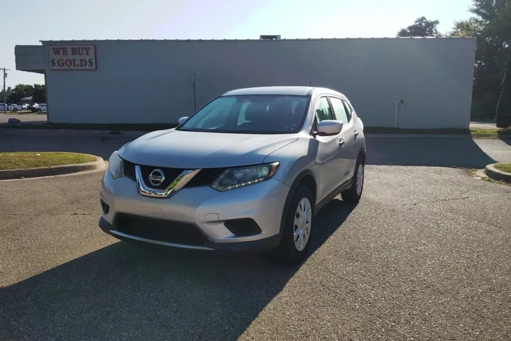 2016 Nissan Rogue S photo 1