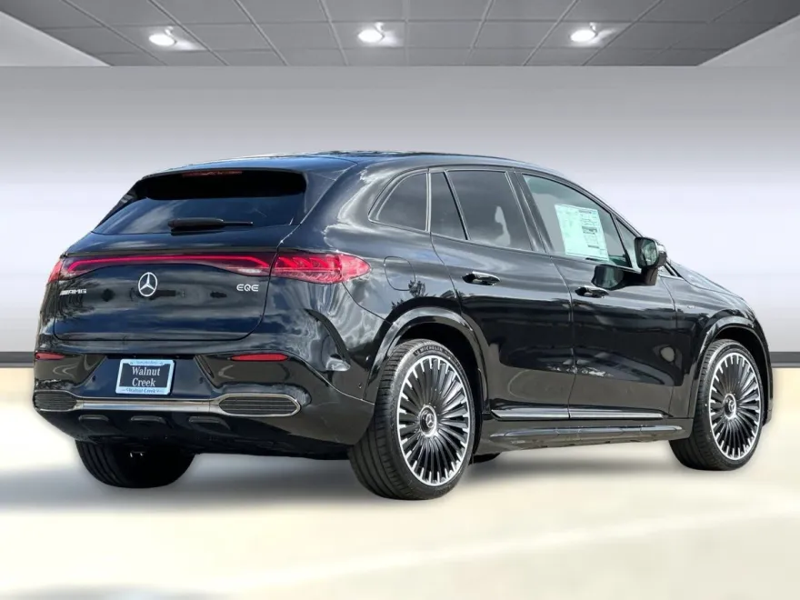 2025 Mercedes Benz EQE SUV AMG photo 2