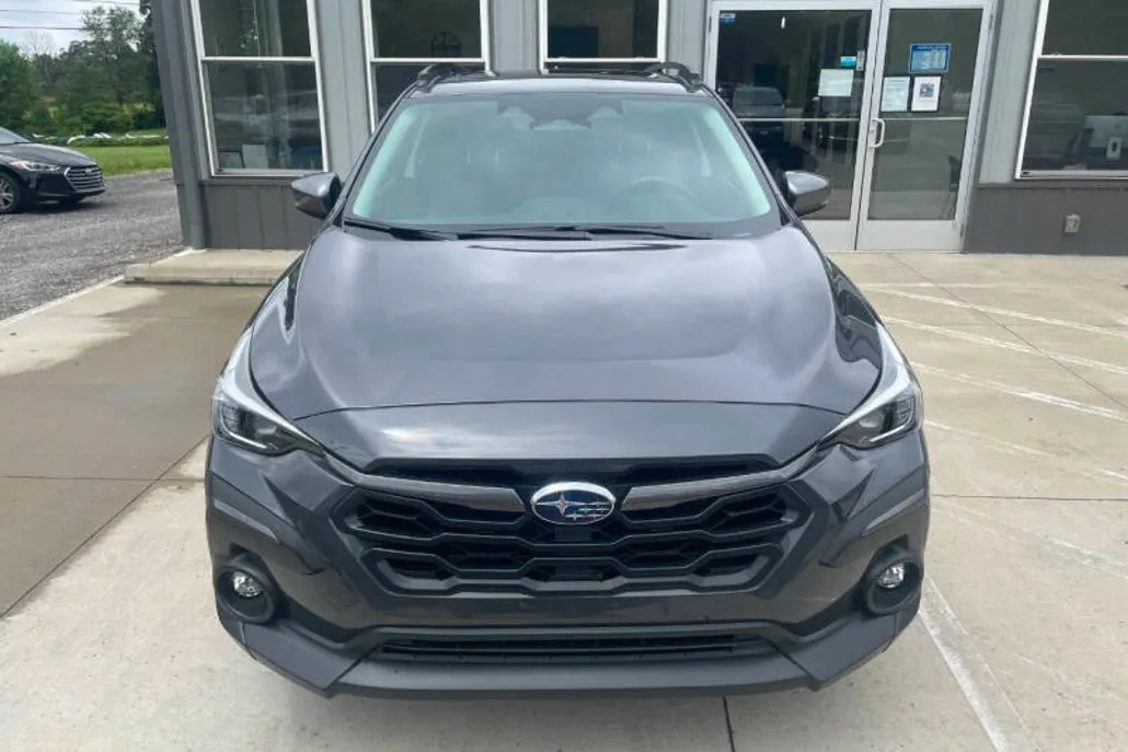 2024 Subaru Crosstrek Limited photo 1