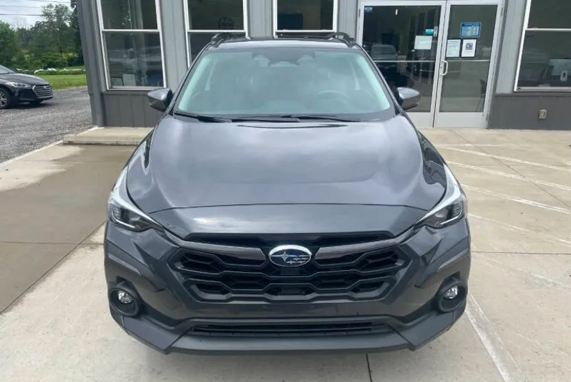2024 Subaru Crosstrek Limited photo 1