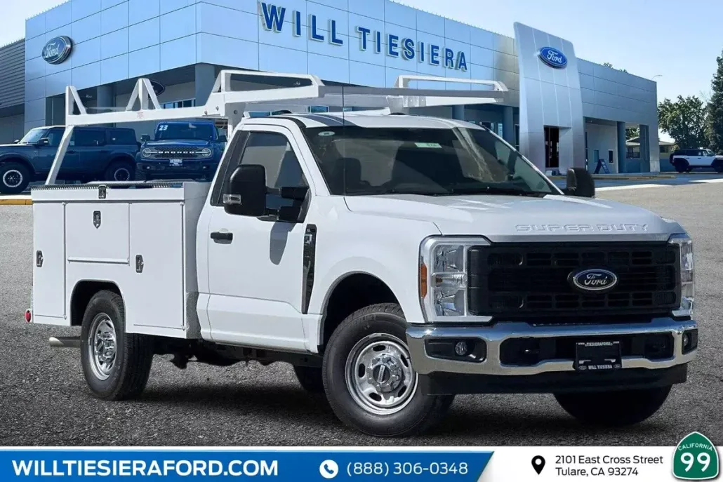 2025 Ford F-250 photo 1