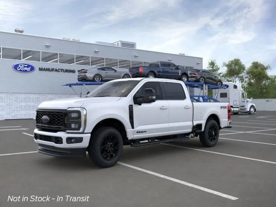 2025 Ford F-350 Lariat photo 1
