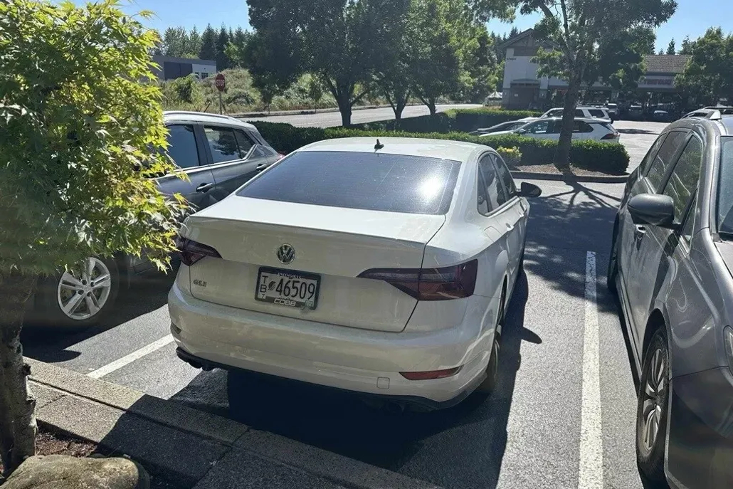 2019 Volkswagen Jetta GLI 2.0T S photo 1
