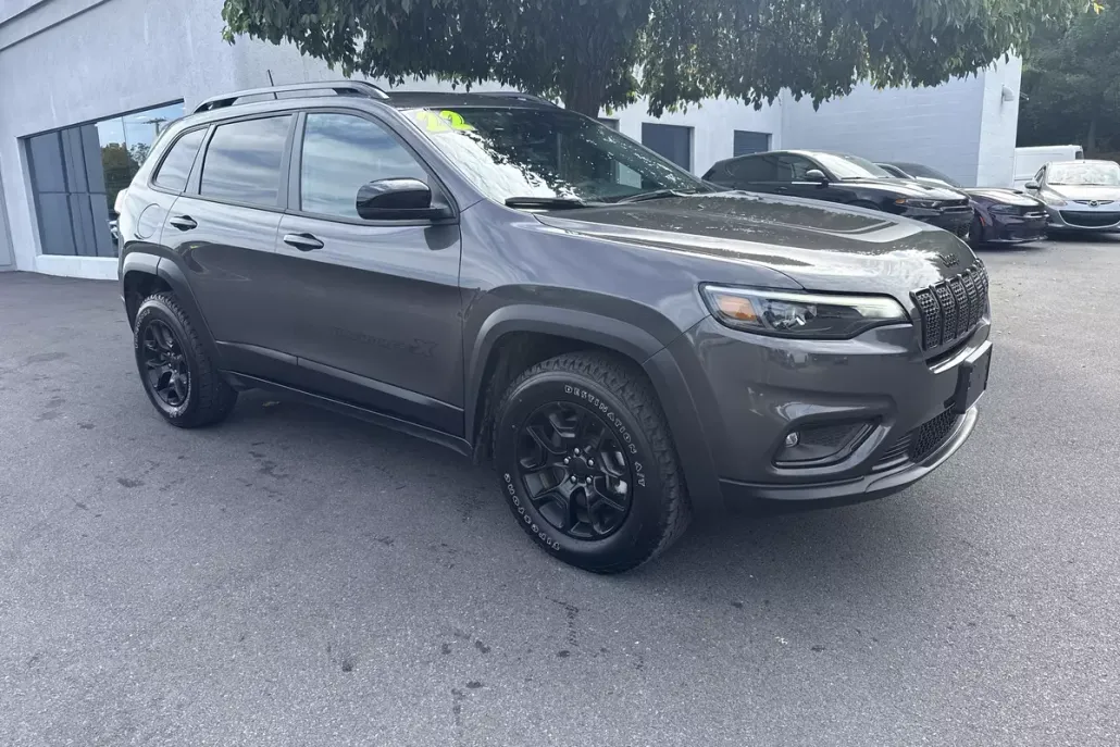 2022 Jeep Cherokee Latitude photo 1