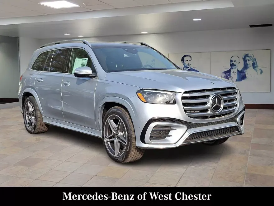 2025 Mercedes Benz GLS 450 4MATIC photo 1