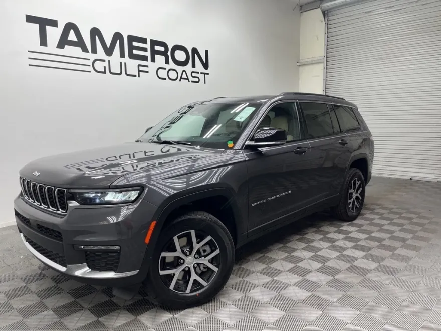 2025 Jeep Grand Cherokee Limited photo 1