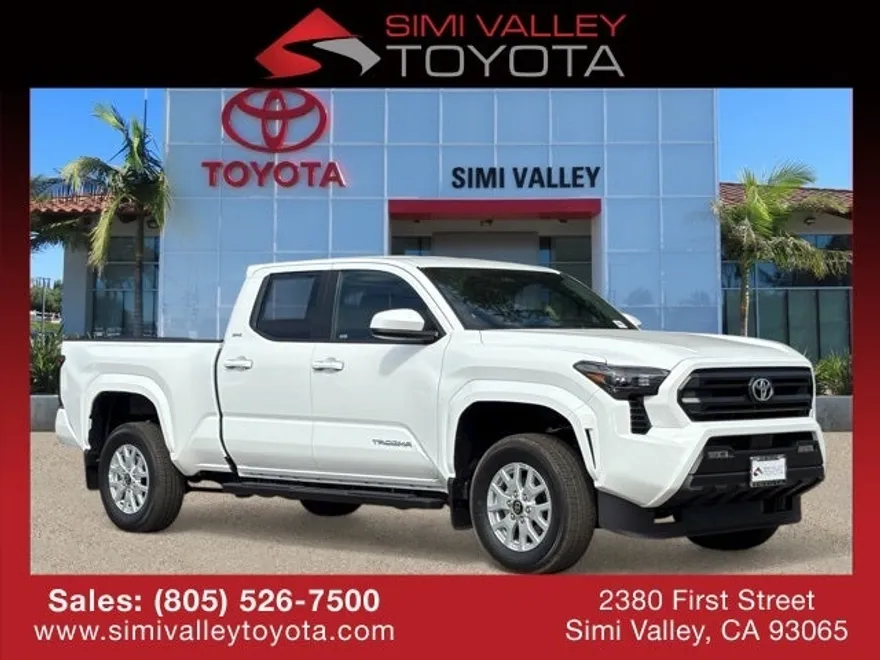 2025 Toyota Tacoma SR5 photo 1