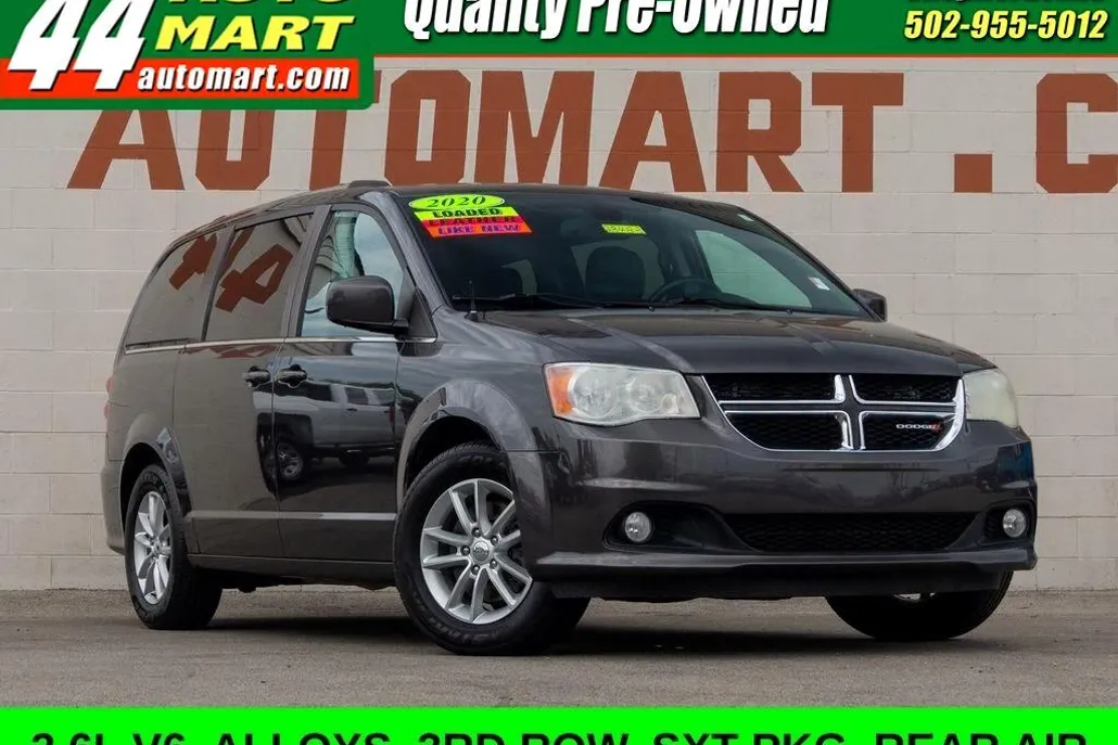 2020 Dodge Grand Caravan SXT photo 1