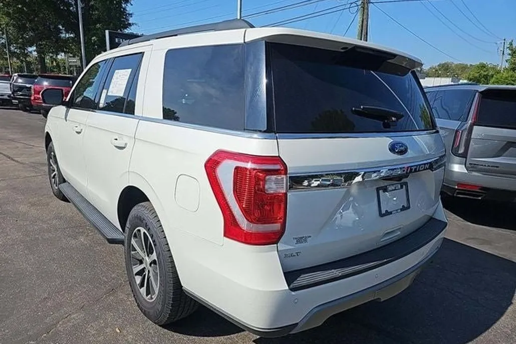 2020 Ford Expedition XLT photo 1