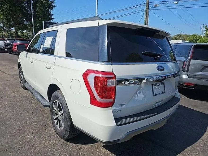 2020 Ford Expedition XLT photo 1