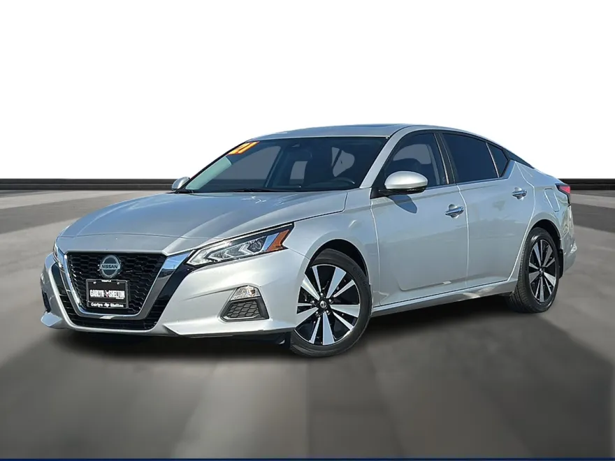 2021 Nissan Altima SV photo 1