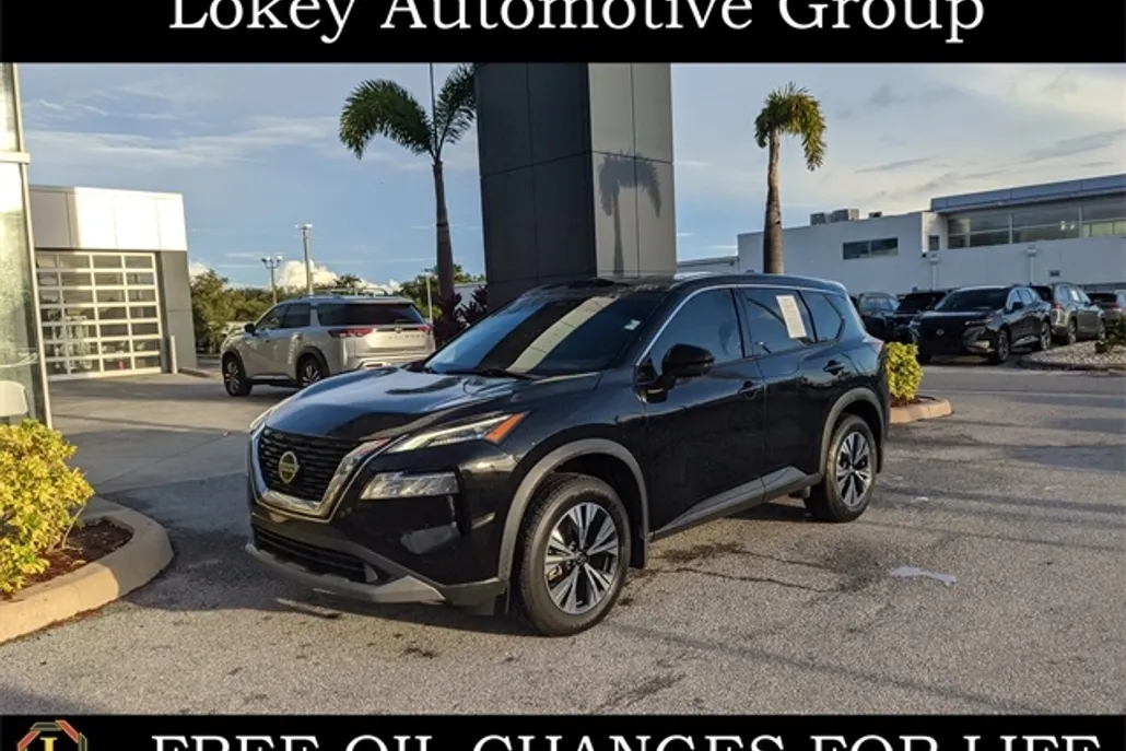 2021 Nissan Rogue SV photo 1