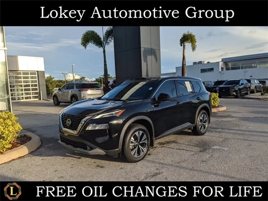 2021 Nissan Rogue SV photo 1