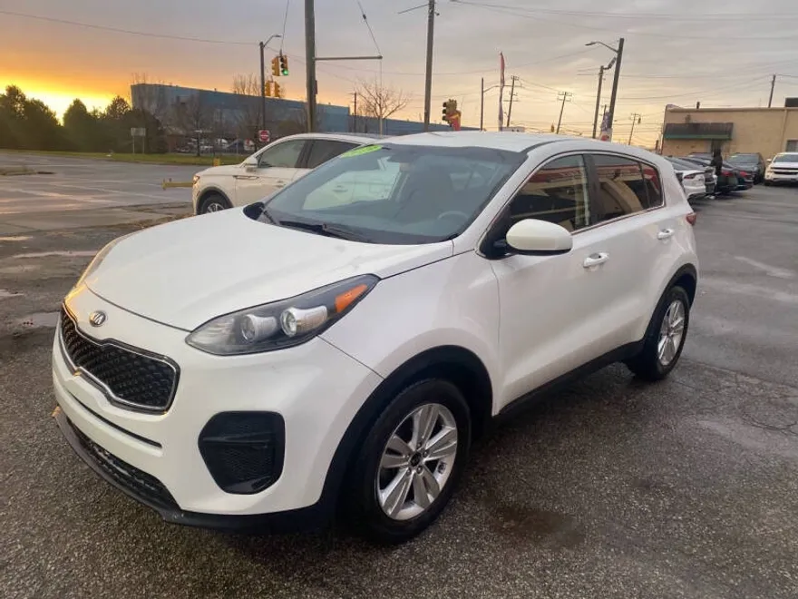 2019 Kia Sportage LX photo 1