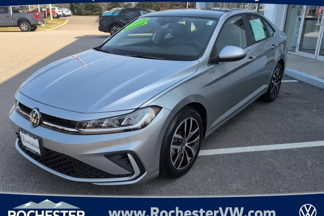 2025 Volkswagen Jetta 1.5T SE photo 1