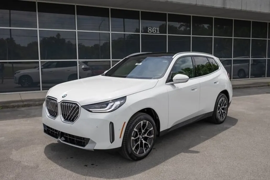 2025 Bmw X3 30x Drive photo 1