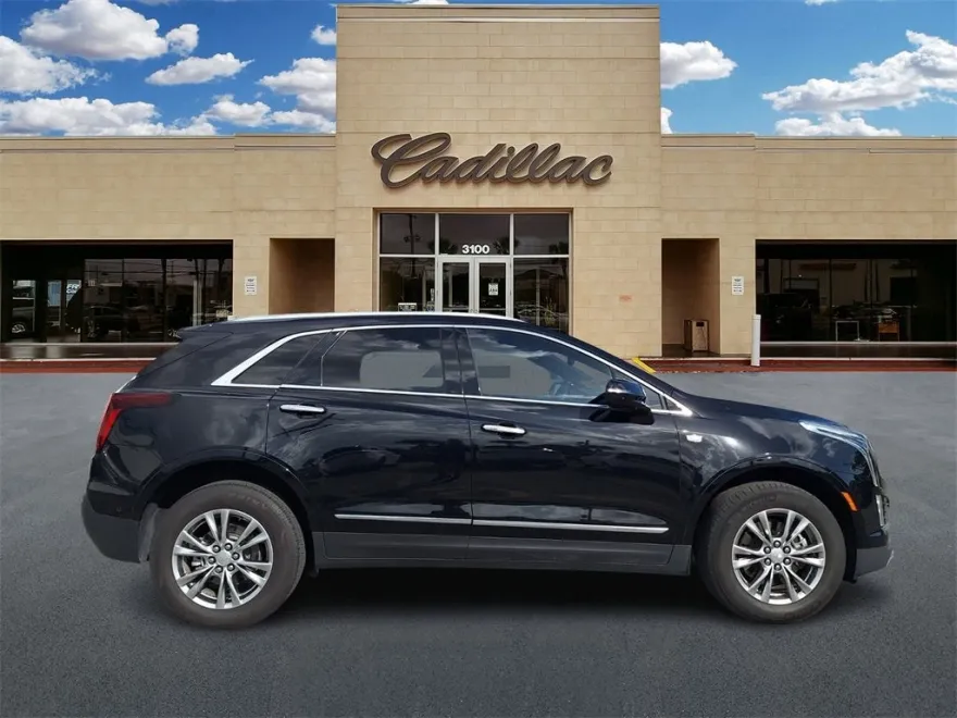 2023 Cadillac XT5 Premium Luxury photo 1