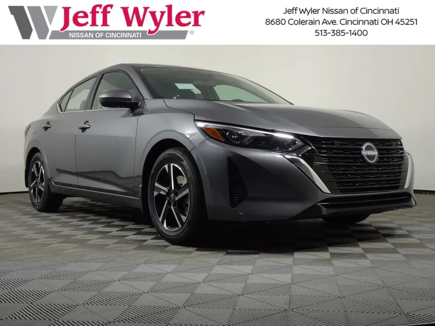 2025 Nissan Sentra SV photo 1