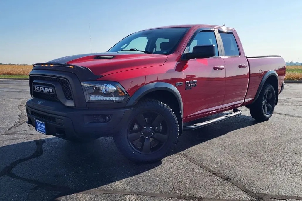 2019 Ram 1500 Classic SLT photo 1