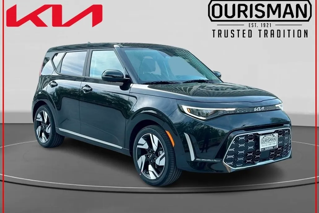2025 Kia Soul GT-Line photo 1