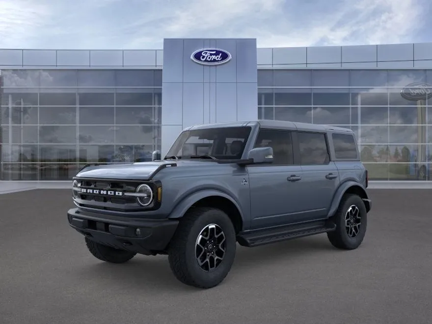 2025 Ford Bronco Outer Banks photo 1