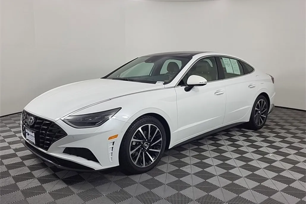 2021 Hyundai Sonata Limited photo 1
