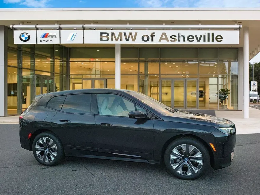 2025 Bmw iX photo 1
