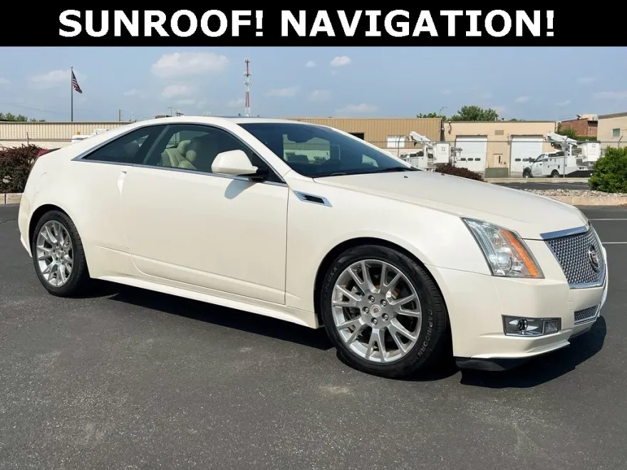 2012 Cadillac CTS Premium photo 1