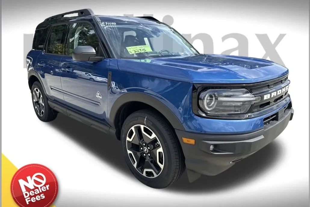 2024 Ford Bronco Sport Outer Banks photo 1