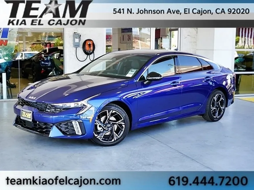2026 Kia K5 GT-Line photo 1