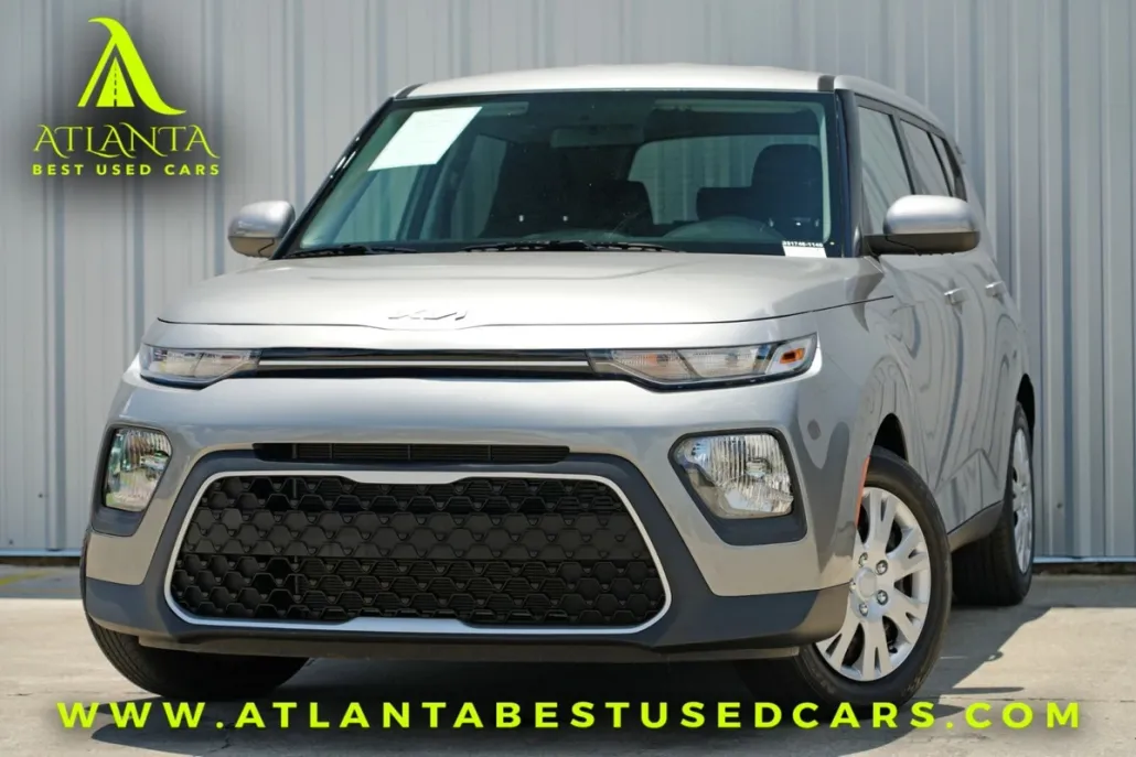 2022 Kia Soul LX photo 1