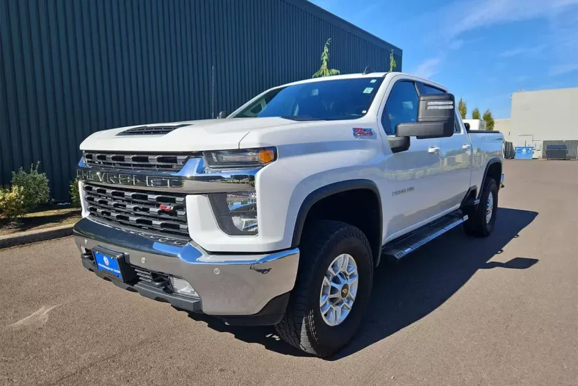 2020 Chevrolet Silverado 2500HD LT photo 1