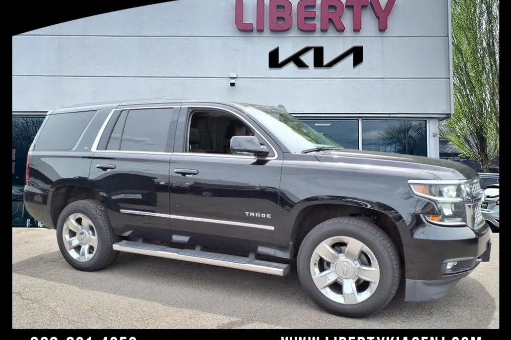 2019 Chevrolet Tahoe LT photo 1