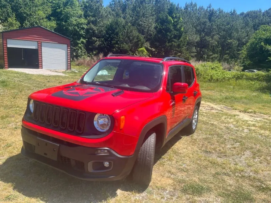 2016 Jeep Renegade Latitude photo 1