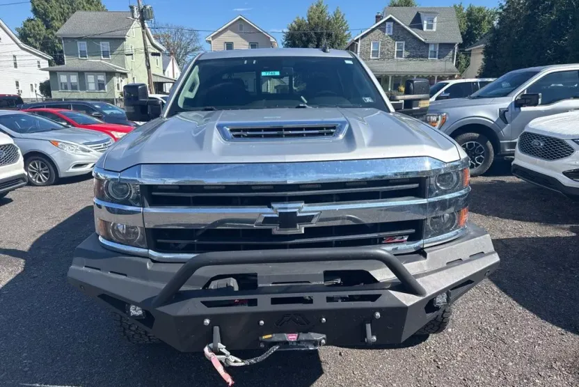 2019 Chevrolet Silverado 2500HD LTZ photo 1