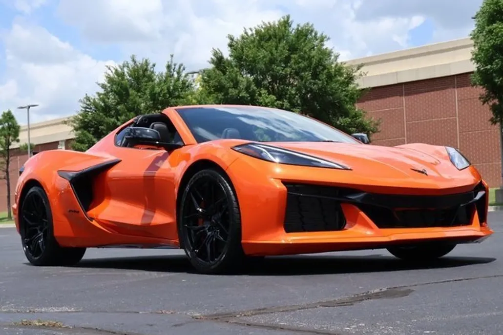 2025 Chevrolet Corvette Z06 2LZ photo 1