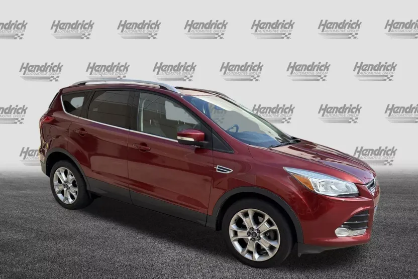 2015 Ford Escape Titanium photo 1